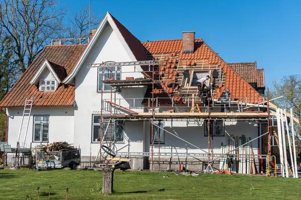 Choose Quality with Hanover roofing company