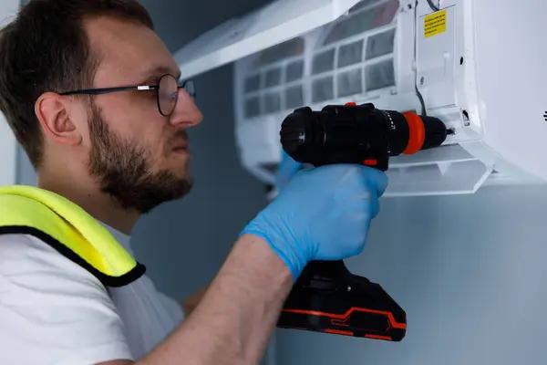 Expert Tips for Finding Essential Heating and Air Conditioner Services